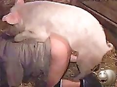 Kinky blonde Naughty Tinkerbell fucks pussy with big old sweeping brush for huge orgasm